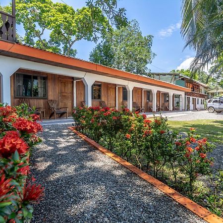 Cabinas Arrecife Cahuita Kültér fotó